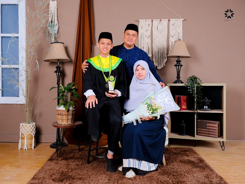 Makanan Nenek Kanes: Rasa Tradisional di Jantung Cilacap
